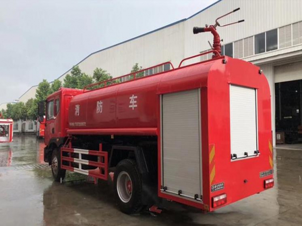 東風(fēng)天龍消防供水車14噸